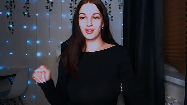 KarlaSim online show from December 1, 2024, 8:58 pm