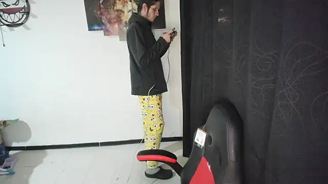 Snapshot of Jeff_Walton@xh chatting on December 18, 2025, 5:23 am Jeff Waltonxh online show from December 18, 2025, 5:23 am