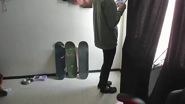 Jeff Waltonxh online show from April 5, 2026, 4:57 pm