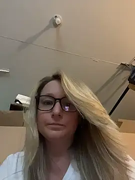 Snapshot of Vivian_MayXxX chatting on July 12, 2026, 8:09 pm Vivian MayXxX online show from July 12, 2026, 8:09 pm