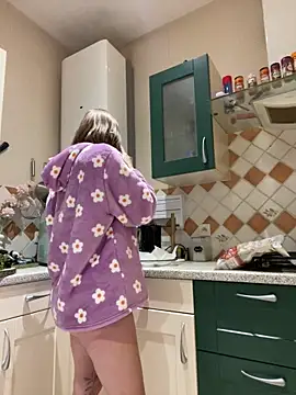 Daisy Michto Officiel online show from January 24, 2025, 3:13 pm