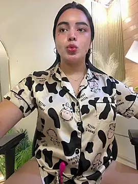 Snapshot of HotstuffCherrySummer chatting on February 26, 2025, 6:19 am HotstuffCherrySummer online show from February 26, 2025, 6:19 am