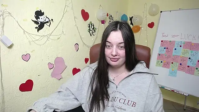 Snapshot of MilanaPrice chatting on February 20, 2025, 9:31 pm MilanaPrice online show from February 20, 2025, 9:31 pm