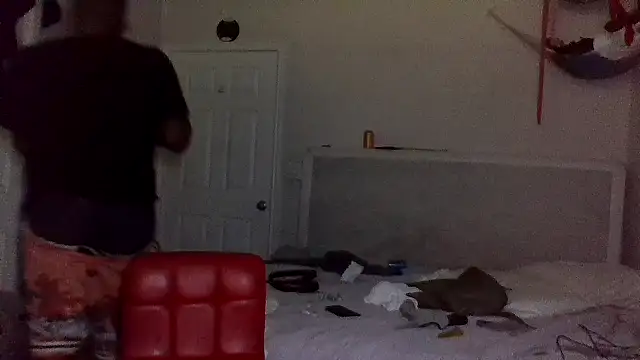 PartyAnimalfreak online show from October 6, 2025, 9:37 pm