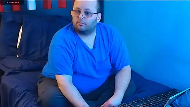 lefty15242 online show from November 10, 2025, 6:18 am