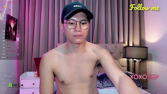 JesterFUCKGUYS online show from November 19, 2025, 5:02 pm