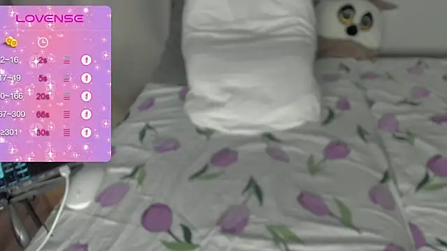 Snapshot of 92yourbitch922 chatting on February 16, 2026, 2:16 pm 92yourbitch922 online show from February 16, 2026, 2:16 pm