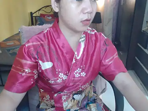 MissFoxylady online show from May 11, 2026, 5:09 am