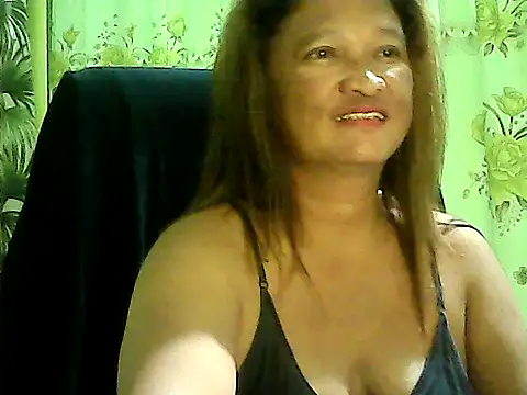 Snapshot of hott_scarlett chatting on February 20, 2026, 11:34 am hott scarlett online show from February 20, 2026, 11:34 am