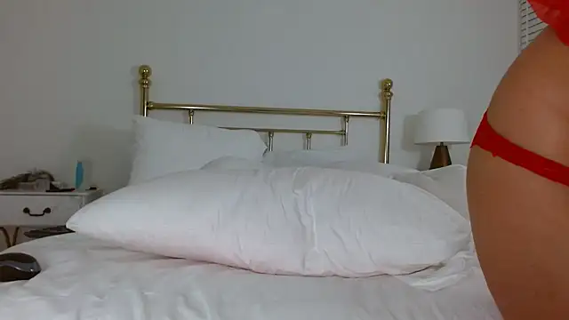 xxxvibesxo online show from March 31, 2026, 3:30 am