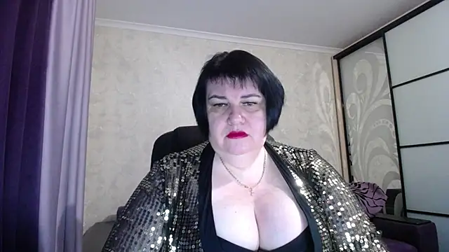 JuicyLady Di online show from December 20, 2025, 5:21 am