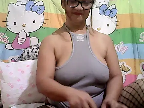 ScorpionLove12 online show from September 26, 2025, 8:16 pm