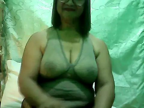 ScorpionLove12 online show from February 6, 2026, 2:24 pm