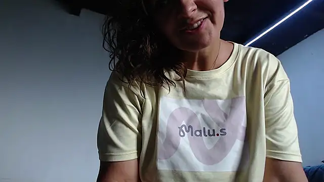 Snapshot of maya_hottt chatting on February 17, 2026, 12:13 pm maya hottt online show from February 17, 2026, 12:13 pm