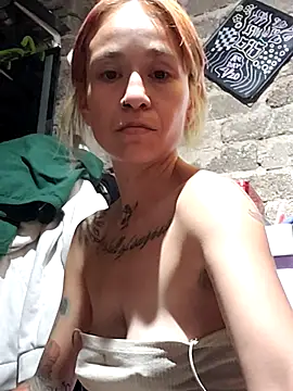fablob23 online show from June 3, 2026, 9:41 pm
