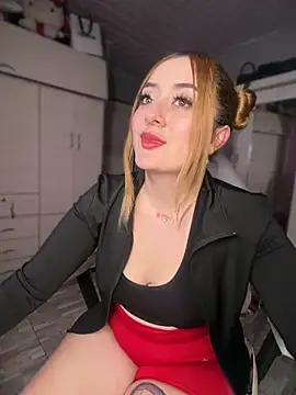 Sam Thompsoon  online show from April 16, 2026, 2:01 am