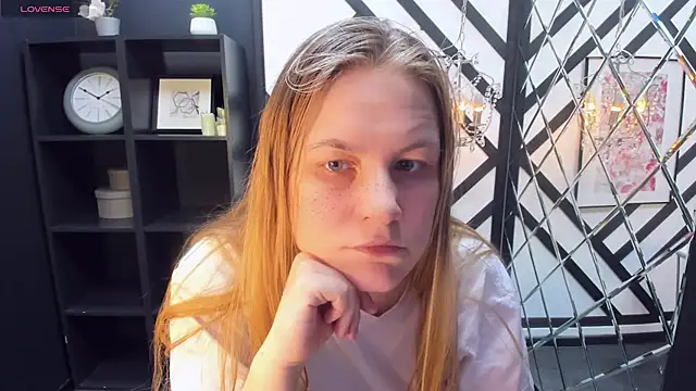 JadeSoft online show from February 7, 2025, 8:31 pm