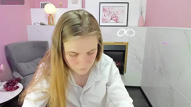 JadeSoft online show from February 20, 2025, 3:34 am