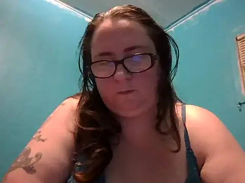 Snapshot of newfieocean chatting on July 11, 2026, 3:29 am newfieocean online show from July 11, 2026, 3:29 am