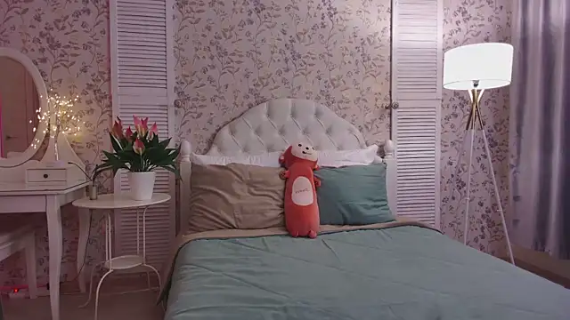 Wendy-Darling online show from December 22, 2025, 2:22 am