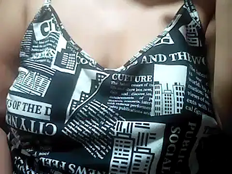 Snapshot of Sexyhorney4u chatting on July 3, 2026, 6:47 pm Sexyhorney4u online show from July 3, 2026, 6:47 pm