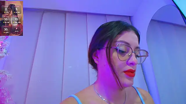 Snapshot of Pleasure_Vibes23 chatting on November 30, 2025, 1:50 am Pleasure Vibes23 online show from November 30, 2025, 1:50 am