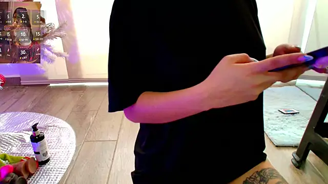 Snapshot of Pleasure_Vibes23 chatting on November 21, 2025, 1:54 pm Pleasure Vibes23 online show from November 21, 2025, 1:54 pm