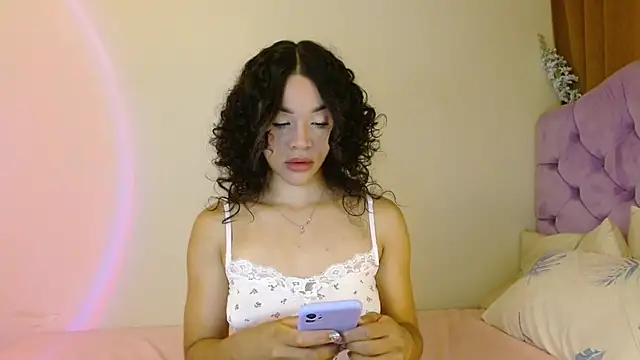 kiarablue online show from March 31, 2026, 2:13 am