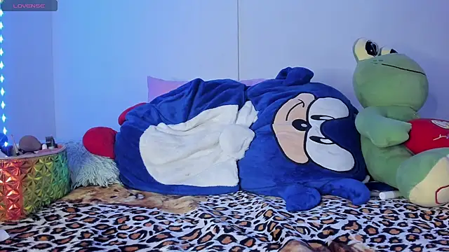 Abbyy Rosse  online show from December 4, 2025, 4:55 am