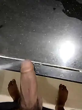 Snapshot of hOrnybOy_369 chatting on December 25, 2024, 6:52 pm hOrnybOy 369 online show from December 25, 2024, 6:52 pm