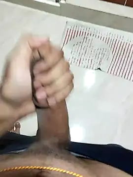 Snapshot of hOrnybOy_369 chatting on December 12, 2024, 11:03 pm hOrnybOy 369 online show from December 12, 2024, 11:03 pm