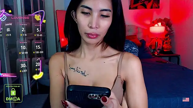 Snapshot of BunnieAngel chatting on October 31, 2025, 3:25 am BunnieAngel online show from October 31, 2025, 3:25 am