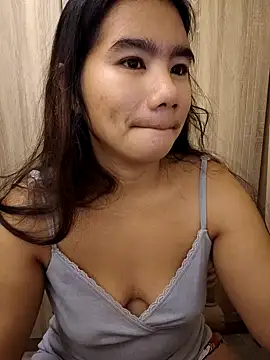 Kissy07 online show from September 10, 2025, 9:36 pm