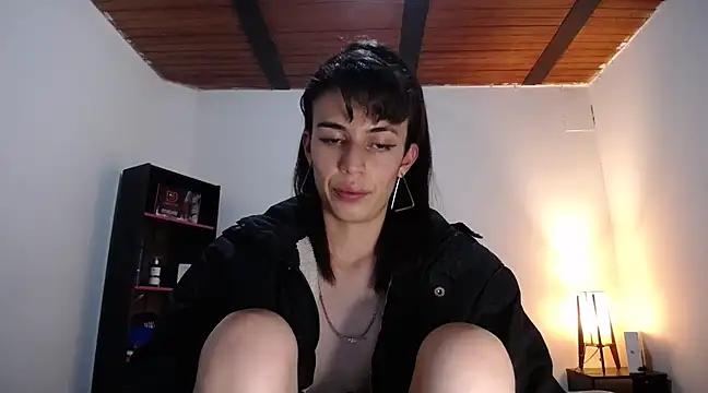 Cocain Atenea online show from March 18, 2025, 7:33 pm