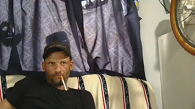 Snapshot of goodick4u28 chatting on July 10, 2026, 8:42 pm goodick4u28 online show from July 10, 2026, 8:42 pm