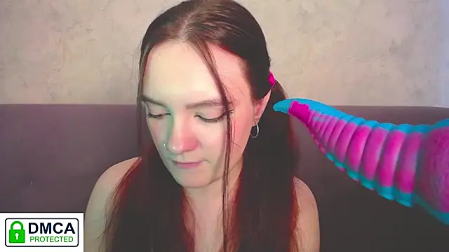 Alyssa   Scarlet online show from December 18, 2025, 7:35 am