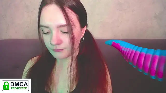 Snapshot of Alyssa___Scarlet chatting on October 8, 2025, 9:44 am Alyssa Scarlet online show from October 8, 2025, 9:44 am