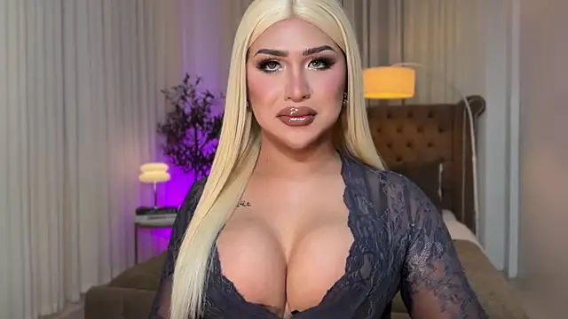 Your Majesty Tyra online show from October 15, 2025, 5:17 am