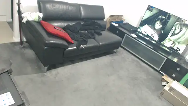 shhhoot73 online show from November 22, 2025, 10:03 am