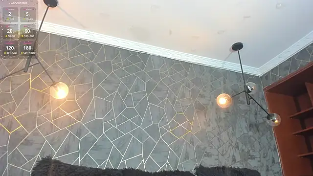 dayra angels online show from April 4, 2026, 8:15 pm