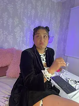 Snapshot of dayra_angels chatting on June 14, 2026, 8:10 pm dayra angels online show from June 14, 2026, 8:10 pm