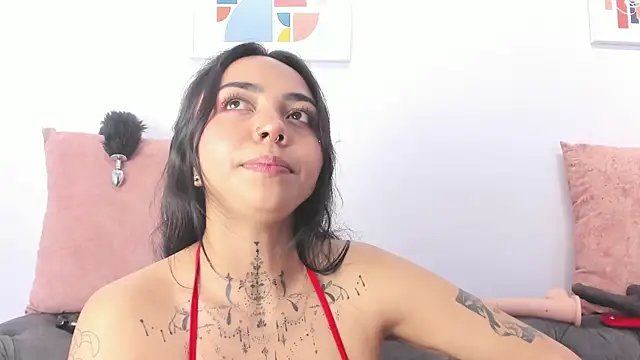 Snapshot of miss_soffi_ chatting on January 17, 2025, 3:11 pm miss soffi online show from January 17, 2025, 3:11 pm
