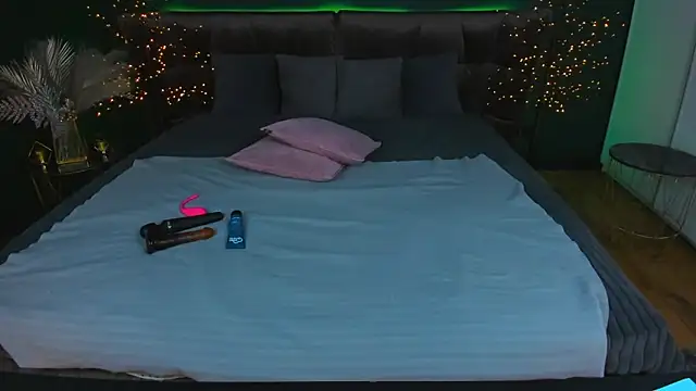 Kamilla Hot online show from September 27, 2025, 6:36 pm