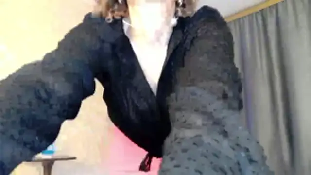 elenaza online show from March 17, 2026, 10:13 pm