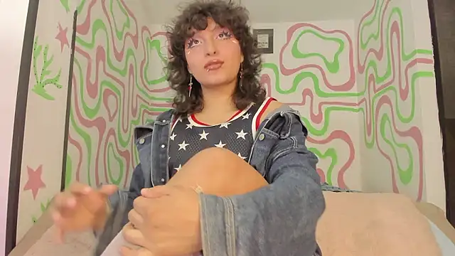 Snapshot of moraazul_sweet chatting on February 14, 2026, 2:01 am moraazul sweet online show from February 14, 2026, 2:01 am