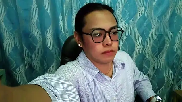 Snapshot of Your_PrettyGirlxxx chatting on September 9, 2025, 11:58 pm Your PrettyGirlxxx online show from September 9, 2025, 11:58 pm