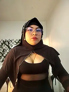 Hana    online show from March 11, 2026, 12:48 am