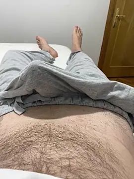 Snapshot of okanist chatting on January 20, 2025, 3:37 am okanist online show from January 20, 2025, 3:37 am