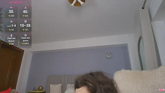 Snapshot of Anna_Lewis chatting on November 17, 2025, 7:18 pm Anna Lewis online show from November 17, 2025, 7:18 pm