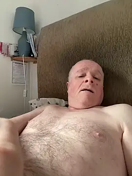 Snapshot of locallad88 chatting on February 23, 2025, 9:55 am locallad88 online show from February 23, 2025, 9:55 am